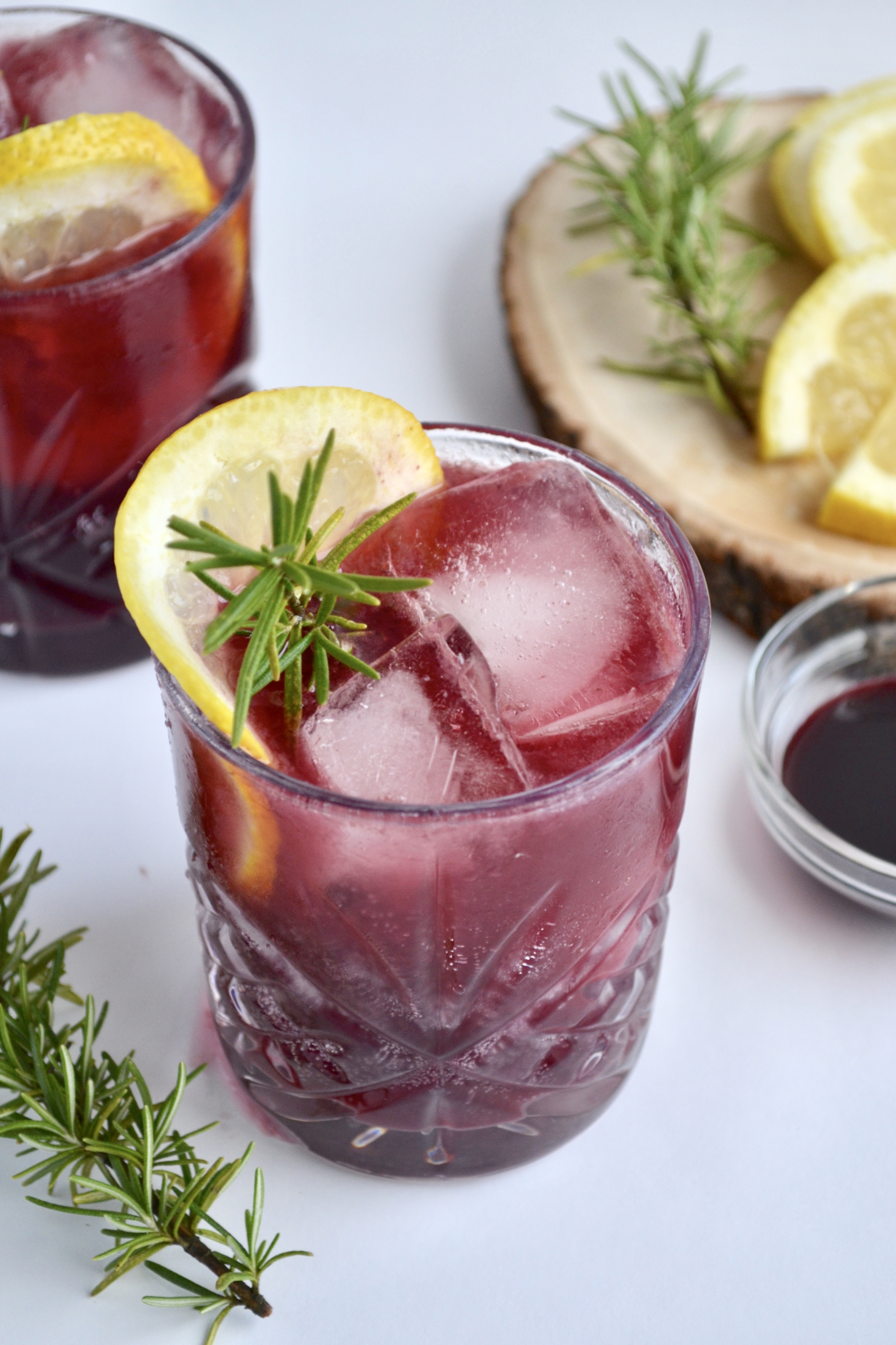 Elderberry cocktail | immune boosting cocktail | elderberry syrup | immune boosting | how to boost my immune system | ginger cocktail