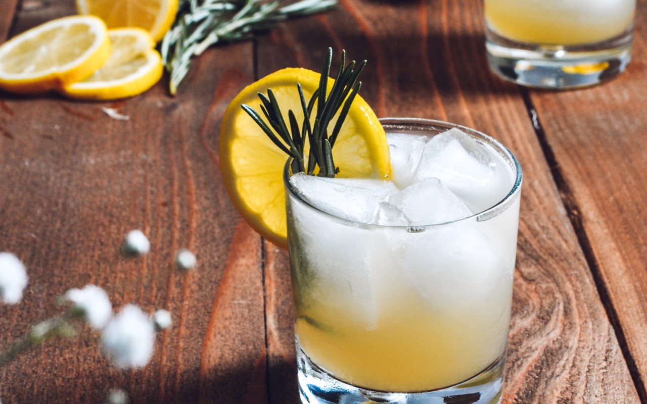 Lemon Honey Vodka Smash